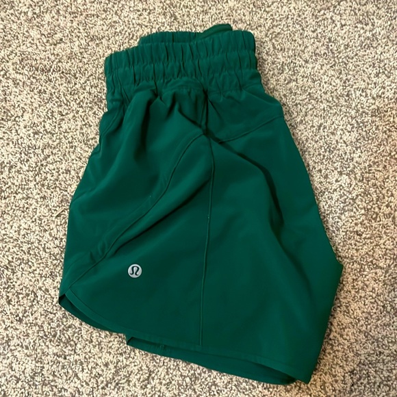 lululemon athletica Pants - Green Lulu Speed Ups 5” HR